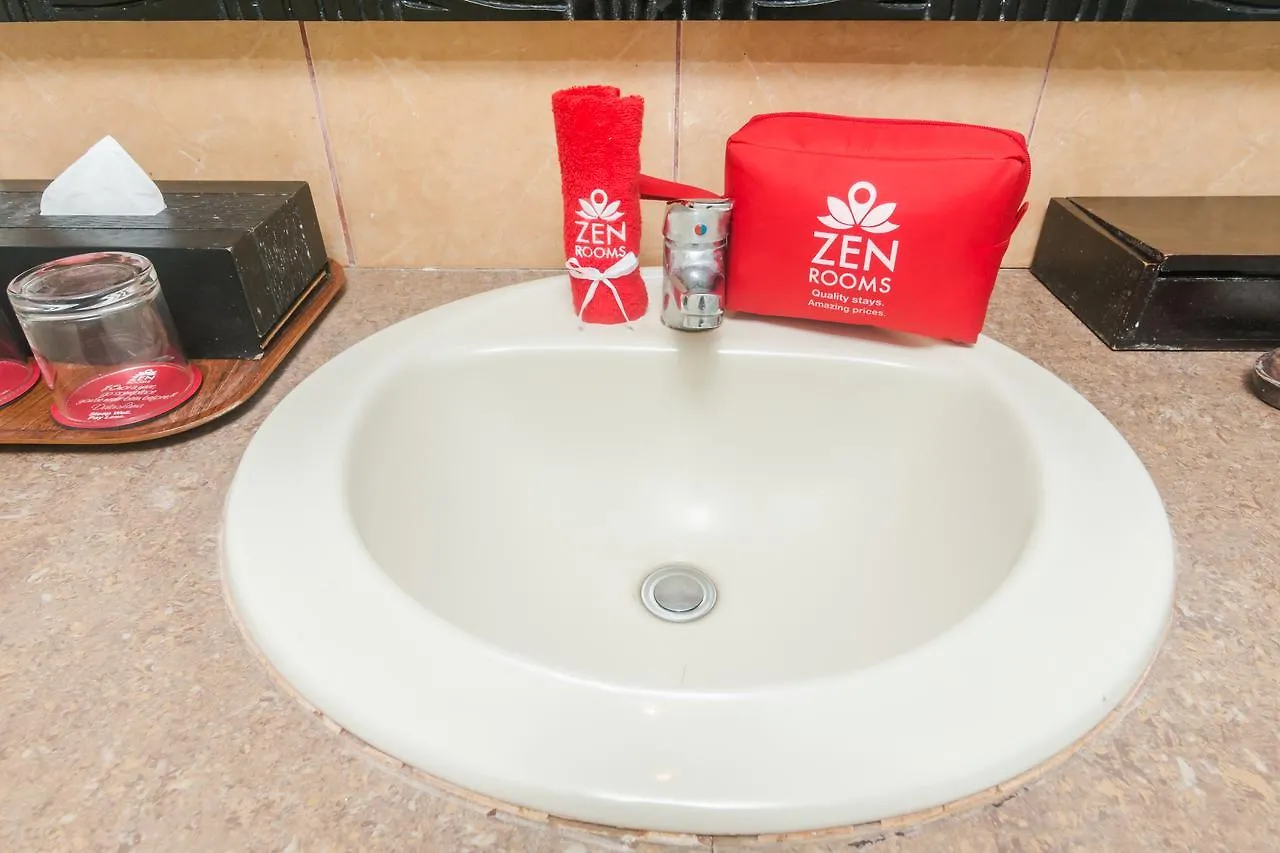 Zen Rooms Kuta Kartika Plaza 2 3*, 꾸따